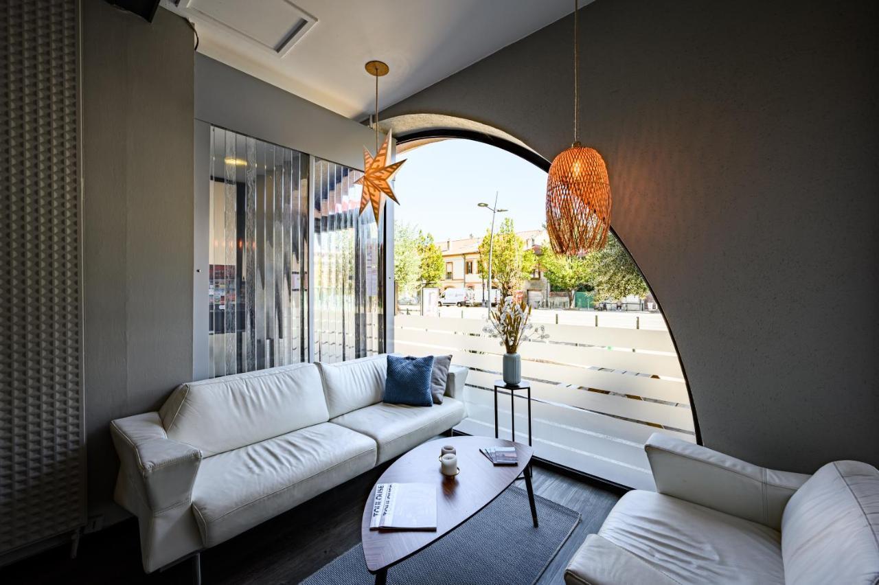 Hotel Gascogne Toulouse Exteriör bild